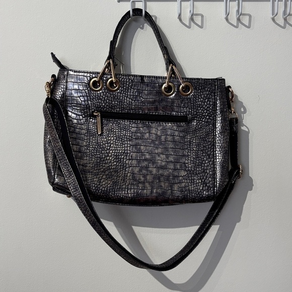 ✨David Jones Chic Black Crocodile-Embossed Satchel - Picture 4 of 9